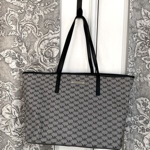 Michael Kors Extra Large Tote Bag Black/Grey